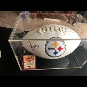 ben roethlisberger autograft football , steelers,